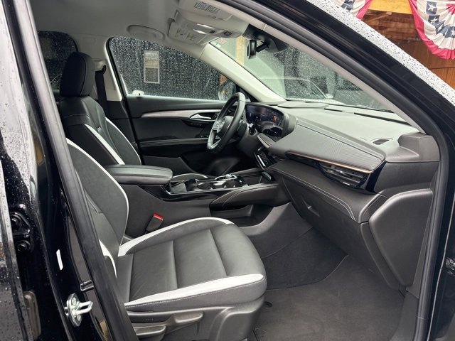 Used 2024 Buick Envision Sport Touring image 16