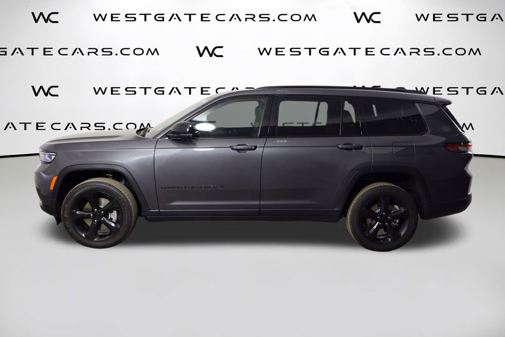 Used 2025 Jeep Grand Cherokee L Altitude image 5