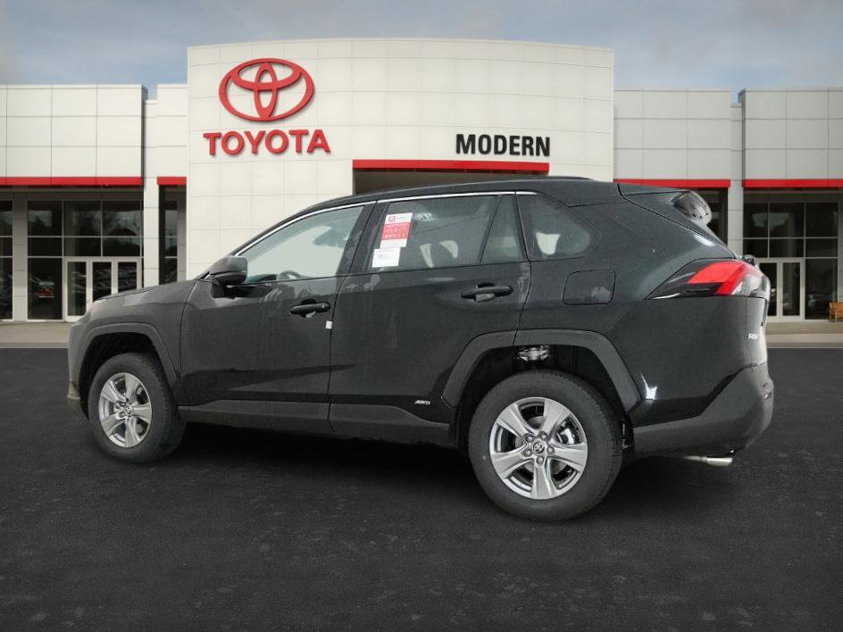 New 2025 Toyota RAV4 LE image 12