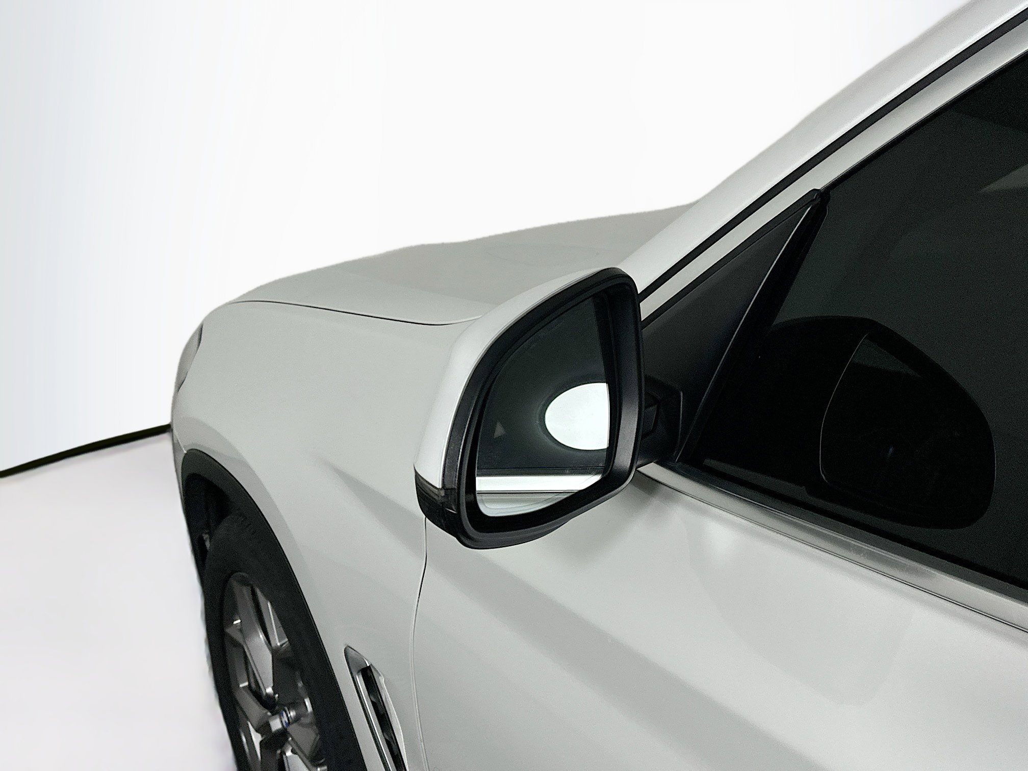 Used 2023 BMW X3 sDrive30i w/ Convenience Package image 16