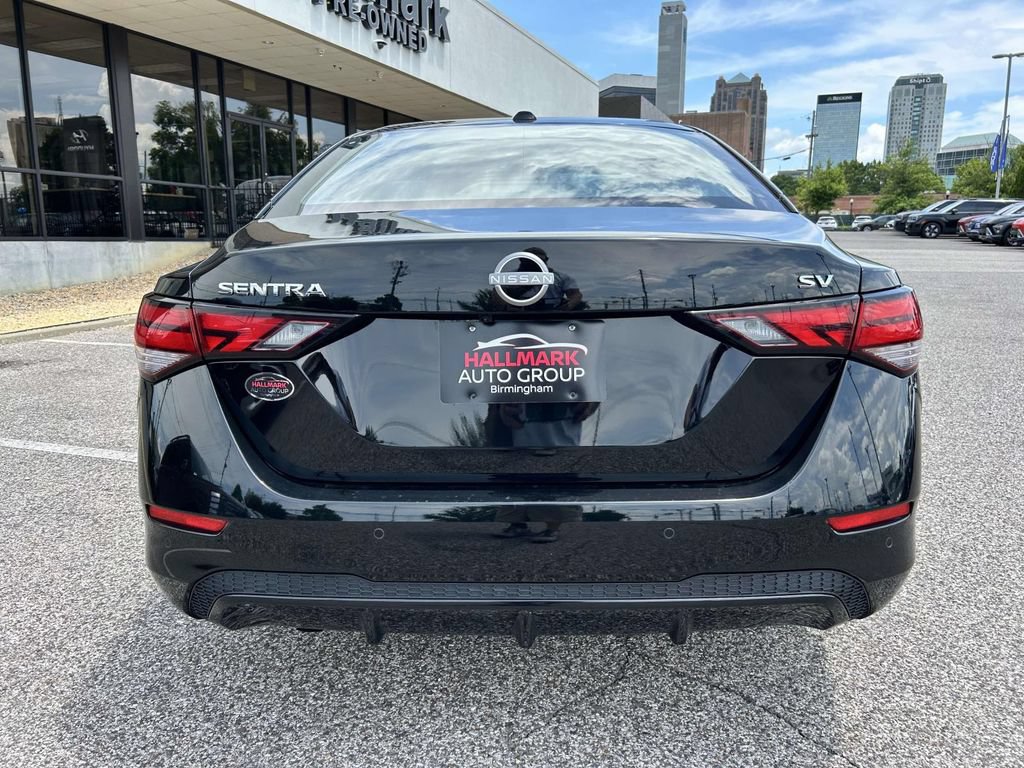 Used 2024 Nissan Sentra SV FWD image 3