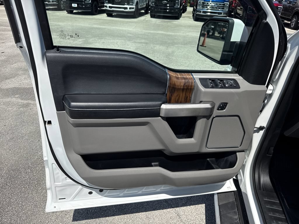 Used 2020 Ford F150 Lariat RWD image 13