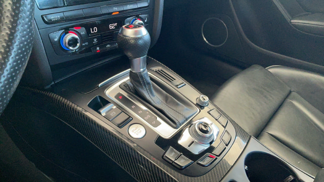 Used 2015 Audi RS 5 Coupe AWD/4WD image 18