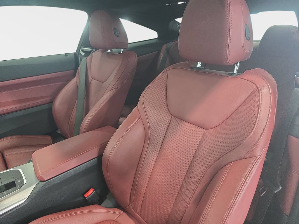 Used 2024 BMW 430i Coupe w/ M Sport Package RWD image 19
