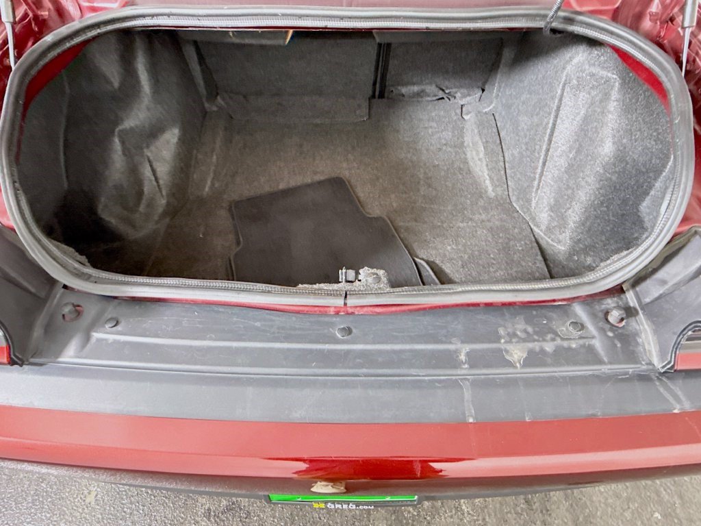 Used 2022 Dodge Challenger SXT RWD image 32