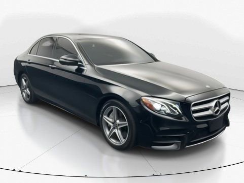 Used 2019 Mercedes-Benz E 300 image 2