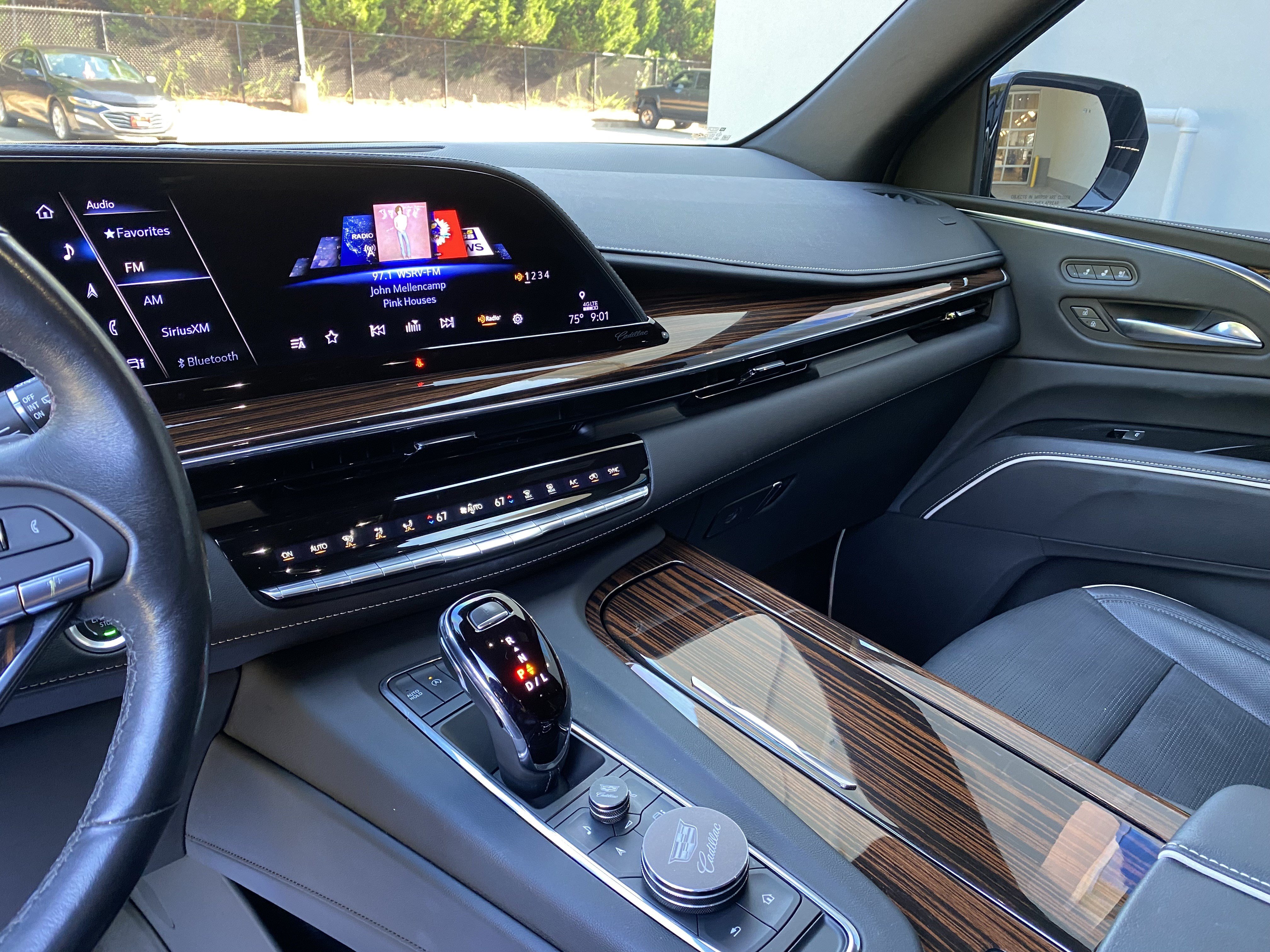 Used 2023 Cadillac Escalade Premium Luxury w/ Touring Package AWD/4WD image 25