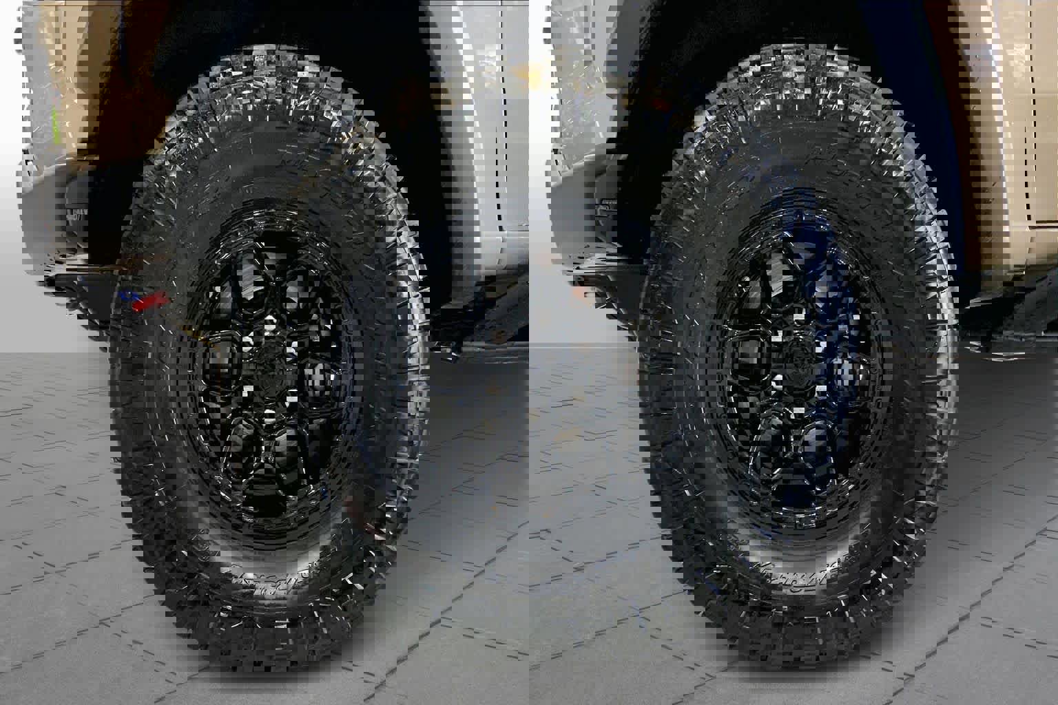 Certified 2024 Chevrolet Colorado ZR2 w/ ZR2 Bison Edition image 10