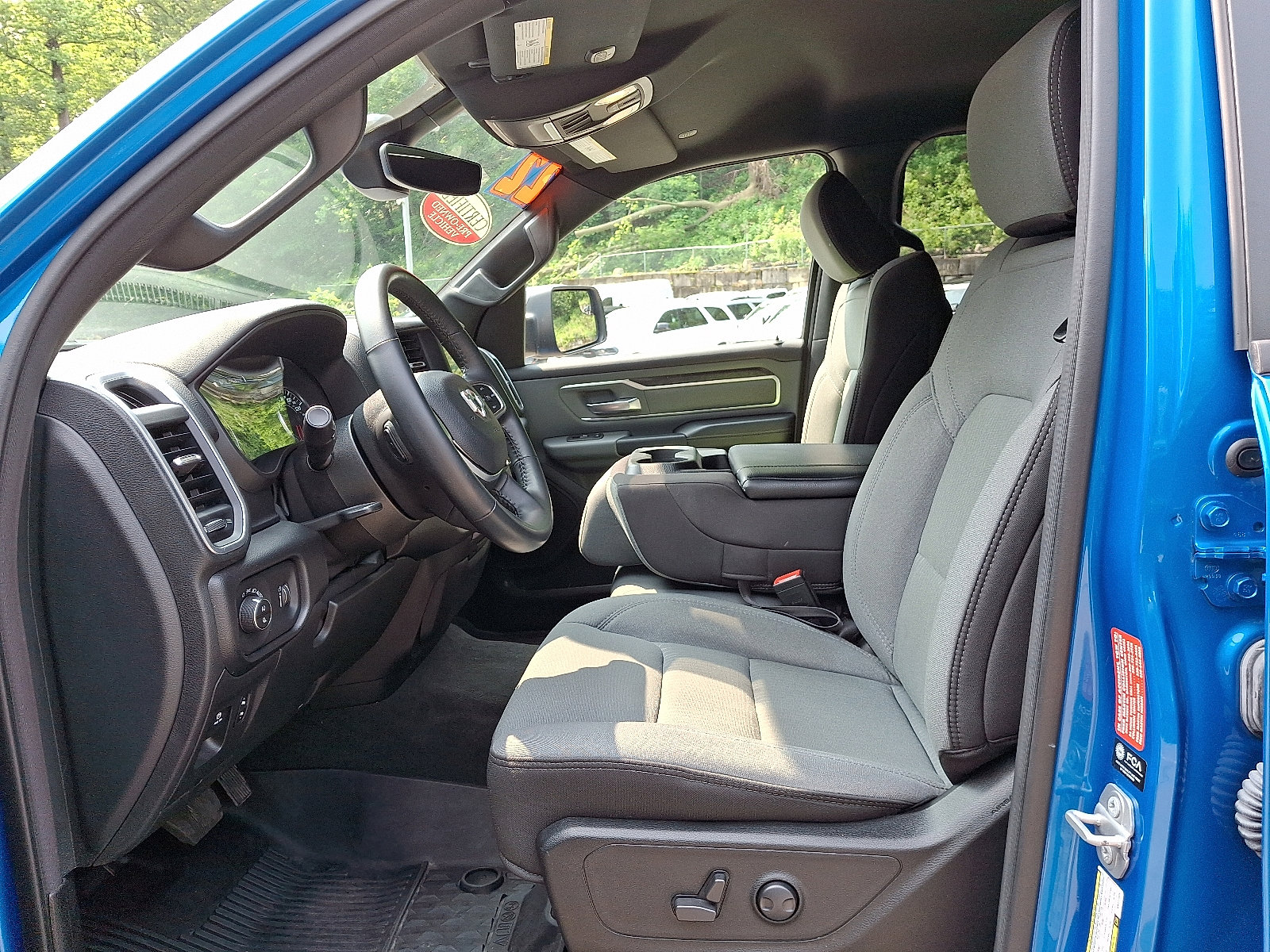 Certified 2022 RAM 1500 Big Horn image 14