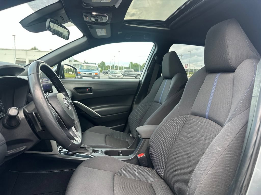 Certified 2023 Toyota Corolla Cross AWD Hybrid w/ Moonroof Package image 23