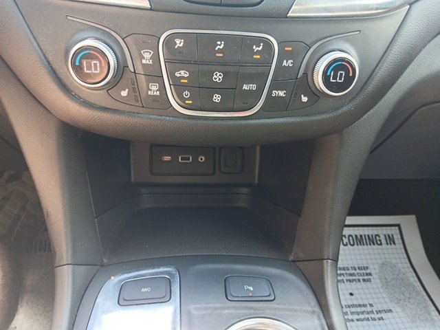 Used 2022 Chevrolet Equinox LT image 17