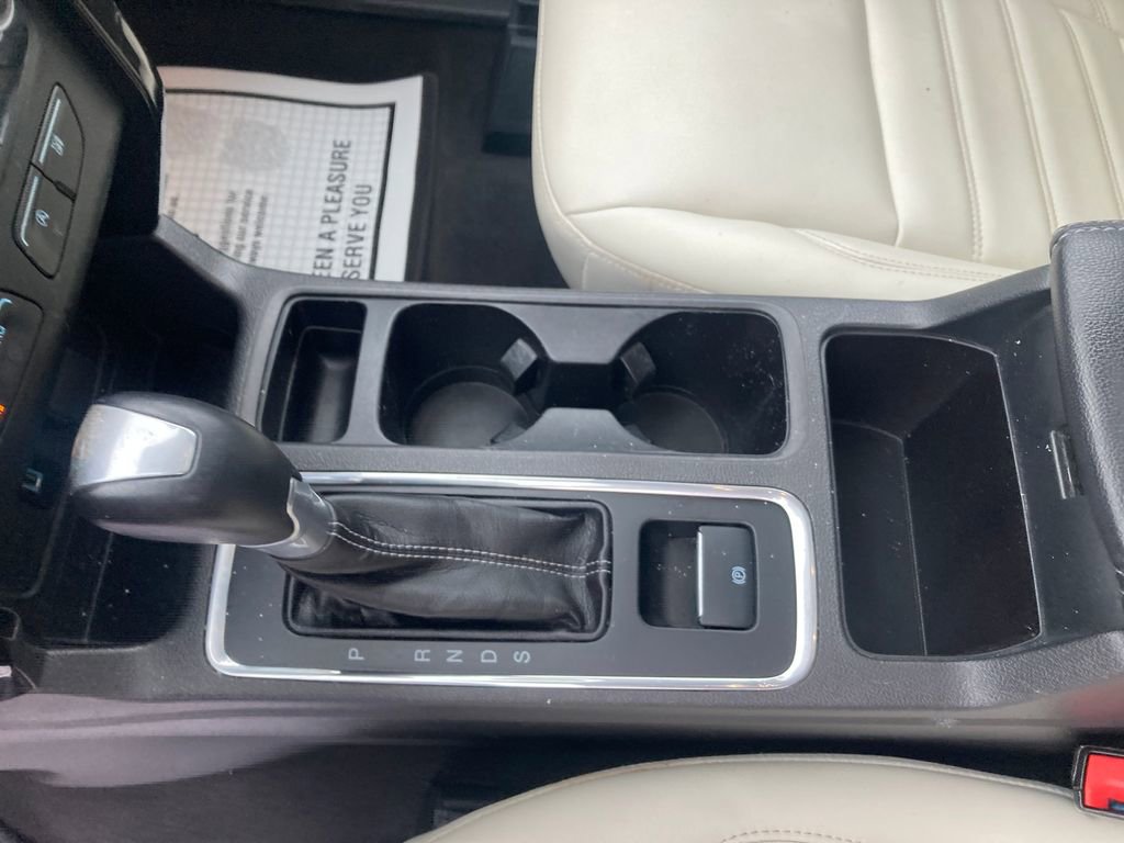 Used 2018 Ford Escape SEL w/ SEL Sport Appearance Package image 34