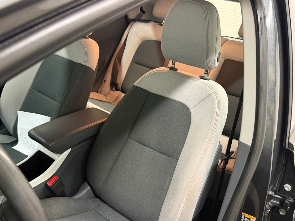 Used 2017 Chevrolet Bolt LT image 35