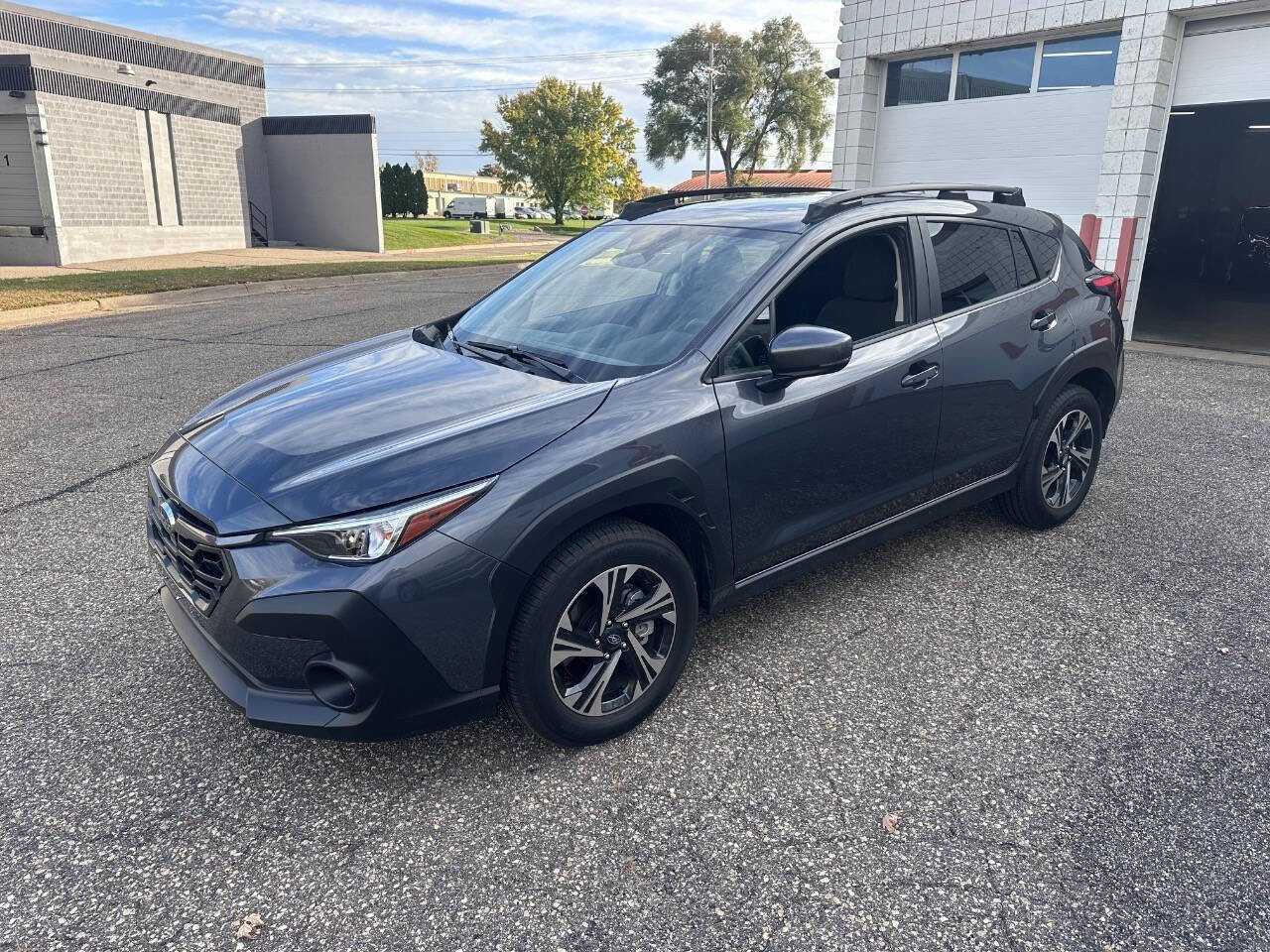 Used 2025 Subaru Crosstrek 2.0i Premium image 1