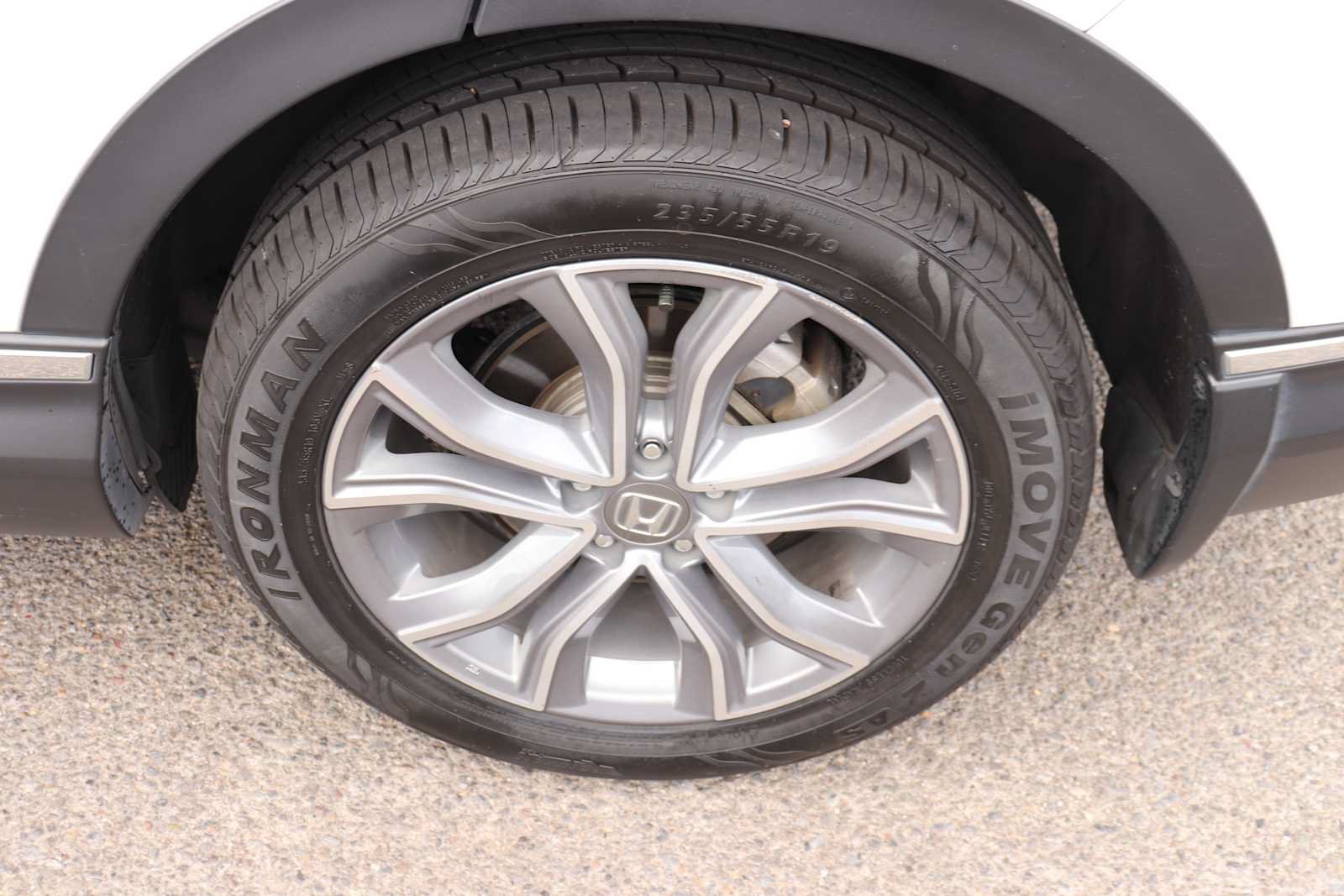 Used 2020 Honda CR-V Touring image 9
