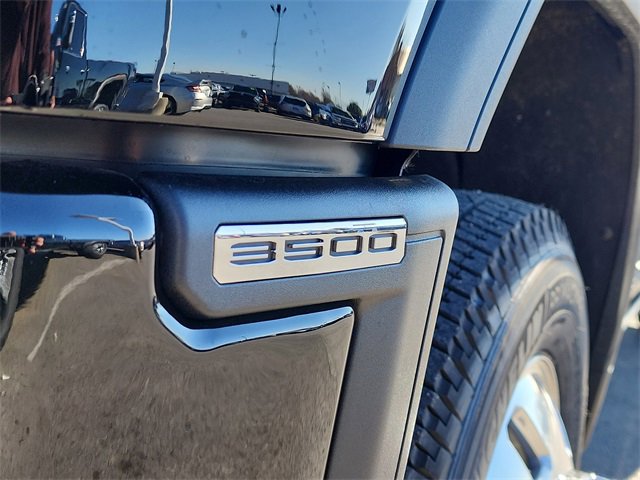 New 2026 GMC Sierra 3500 Denali w/ Denali Reserve Package image 11