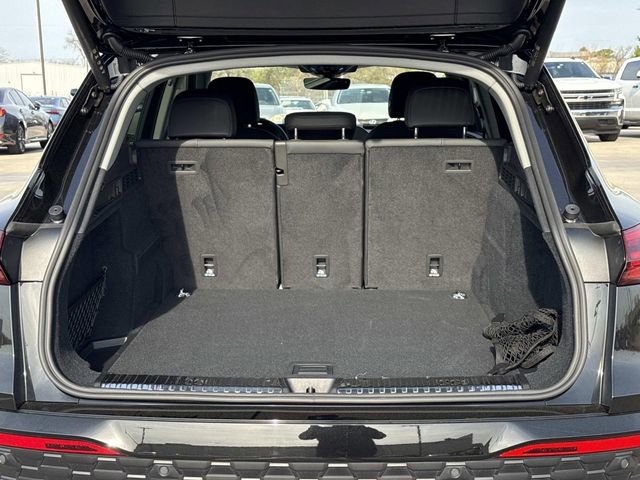 Used 2025 Audi Q5 Premium w/ Convenience Package image 28