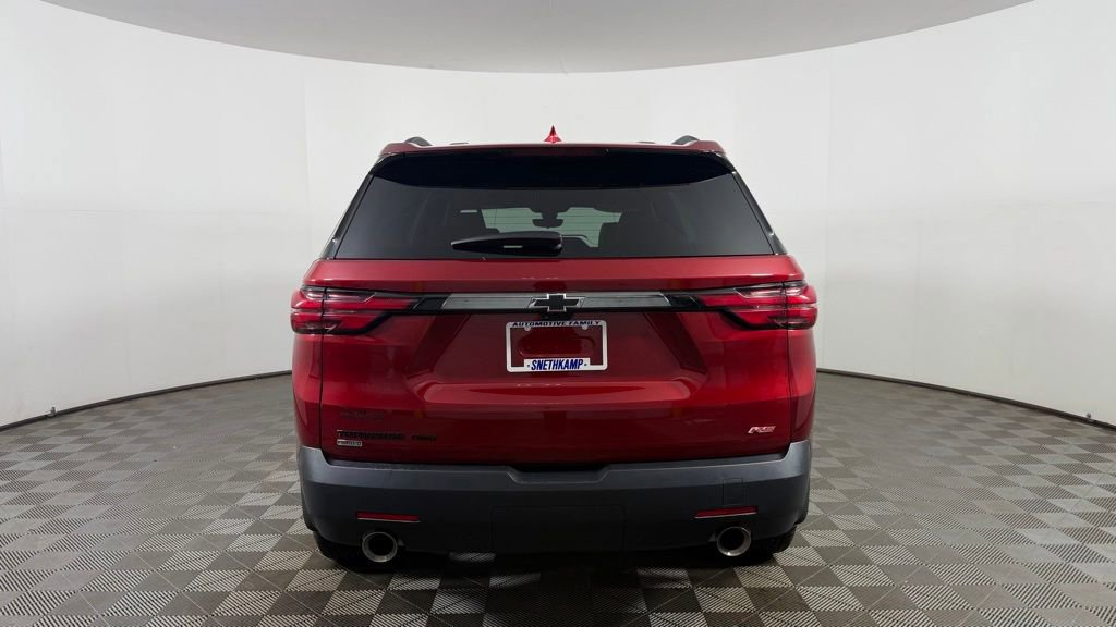 Used 2024 Chevrolet Traverse RS AWD/4WD image 7