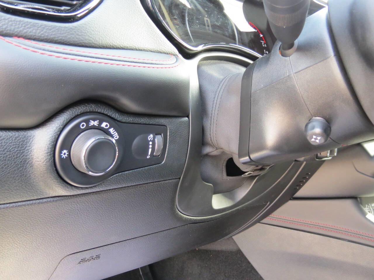 Used 2024 Dodge Durango GT image 10