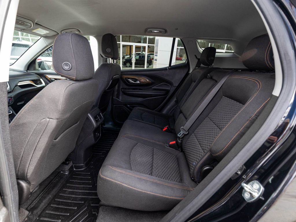Used 2018 GMC Terrain SLE w/ Driver Convenience Package image 27