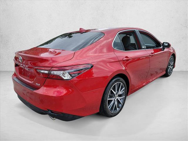 Used 2024 Toyota Camry XLE image 5
