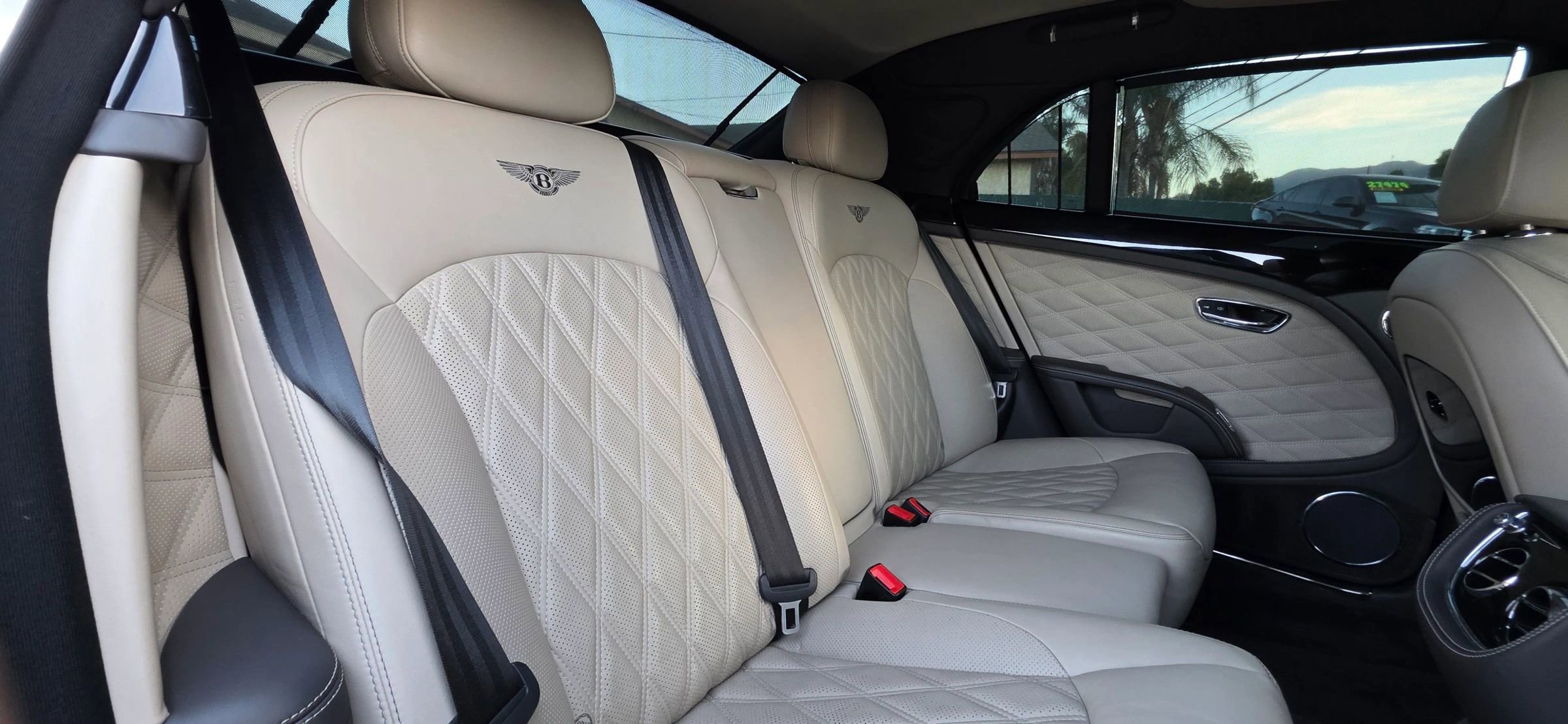 Used 2020 Bentley Mulsanne image 27