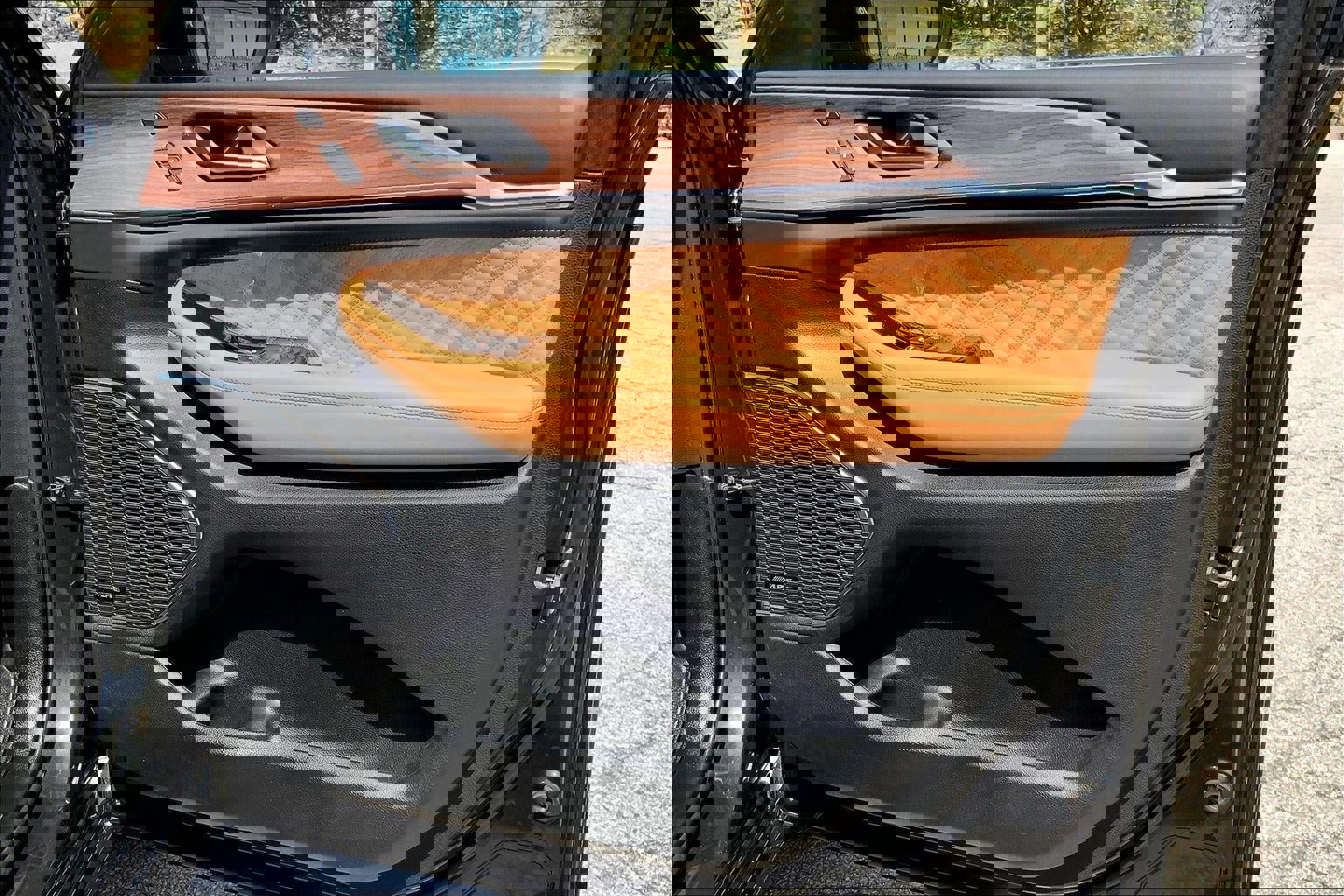 Used 2022 Jeep Grand Cherokee L Summit w/ Luxury Tech Group V AWD/4WD image 27