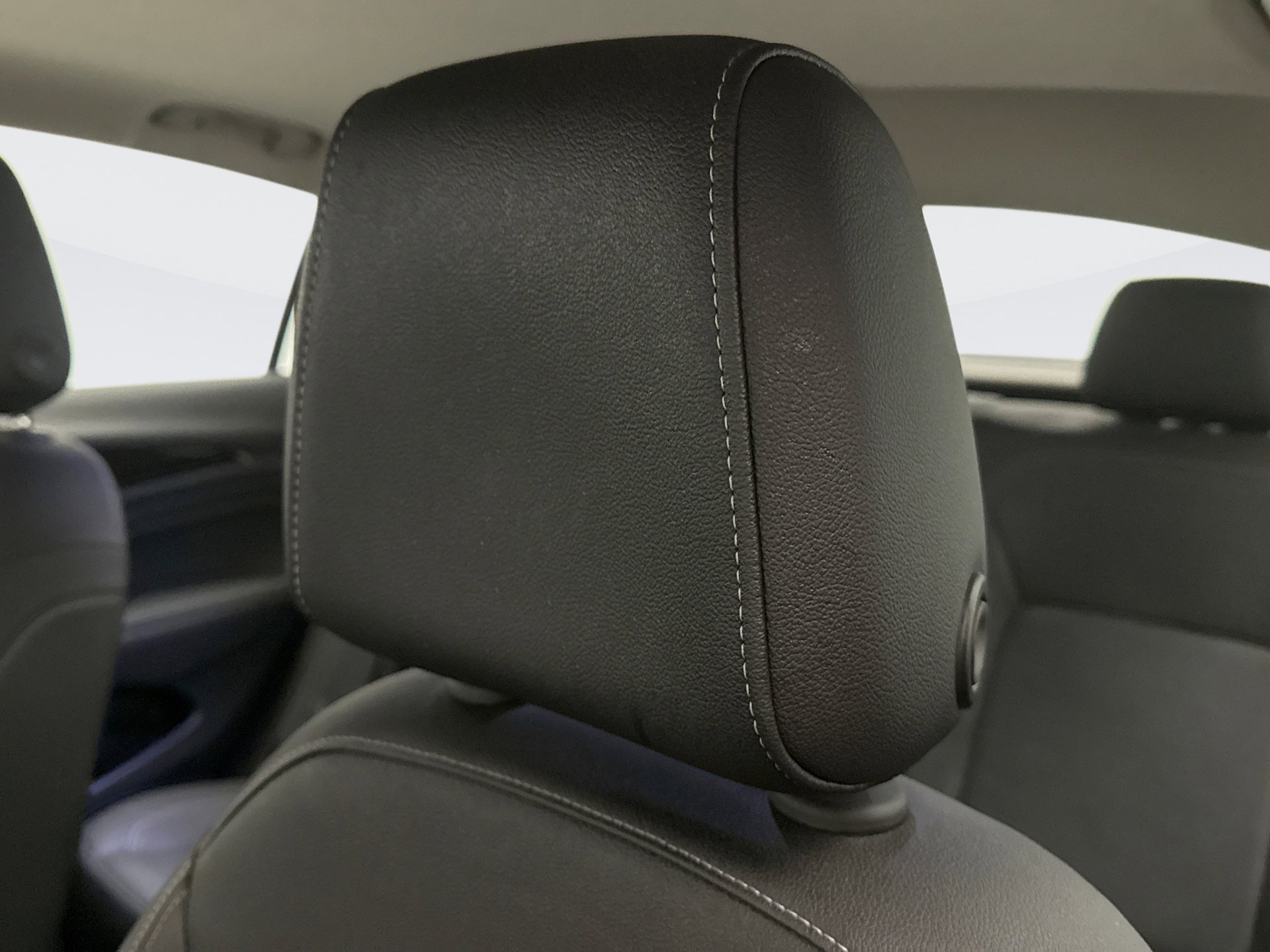 Used 2019 Buick Regal Essence w/ Driver Confidence Package I image 8