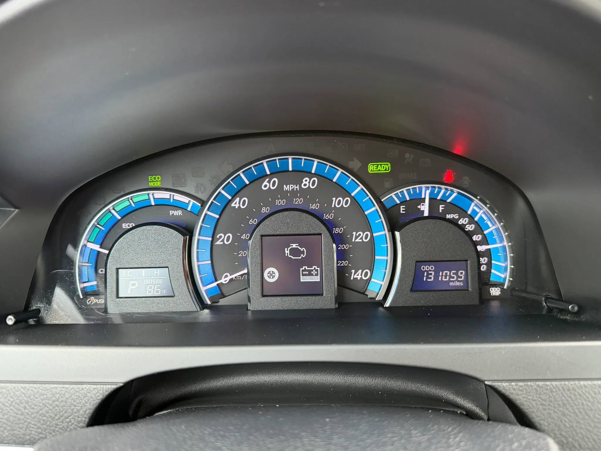 Used 2012 Toyota Camry XLE w/ Leather Pkg FWD image 10