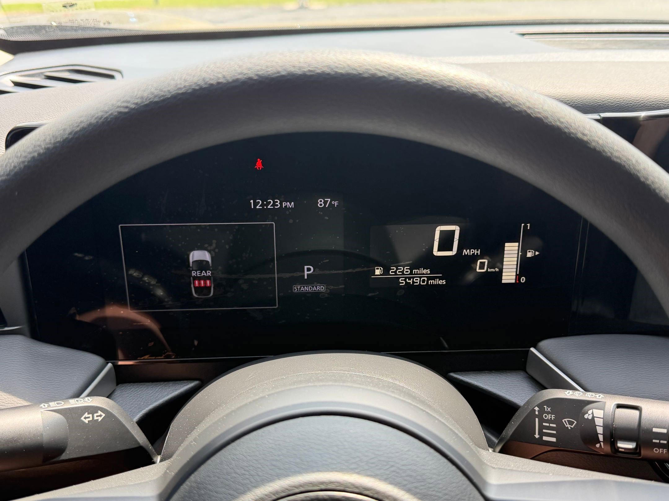 Certified 2025 Nissan Kicks S image 18