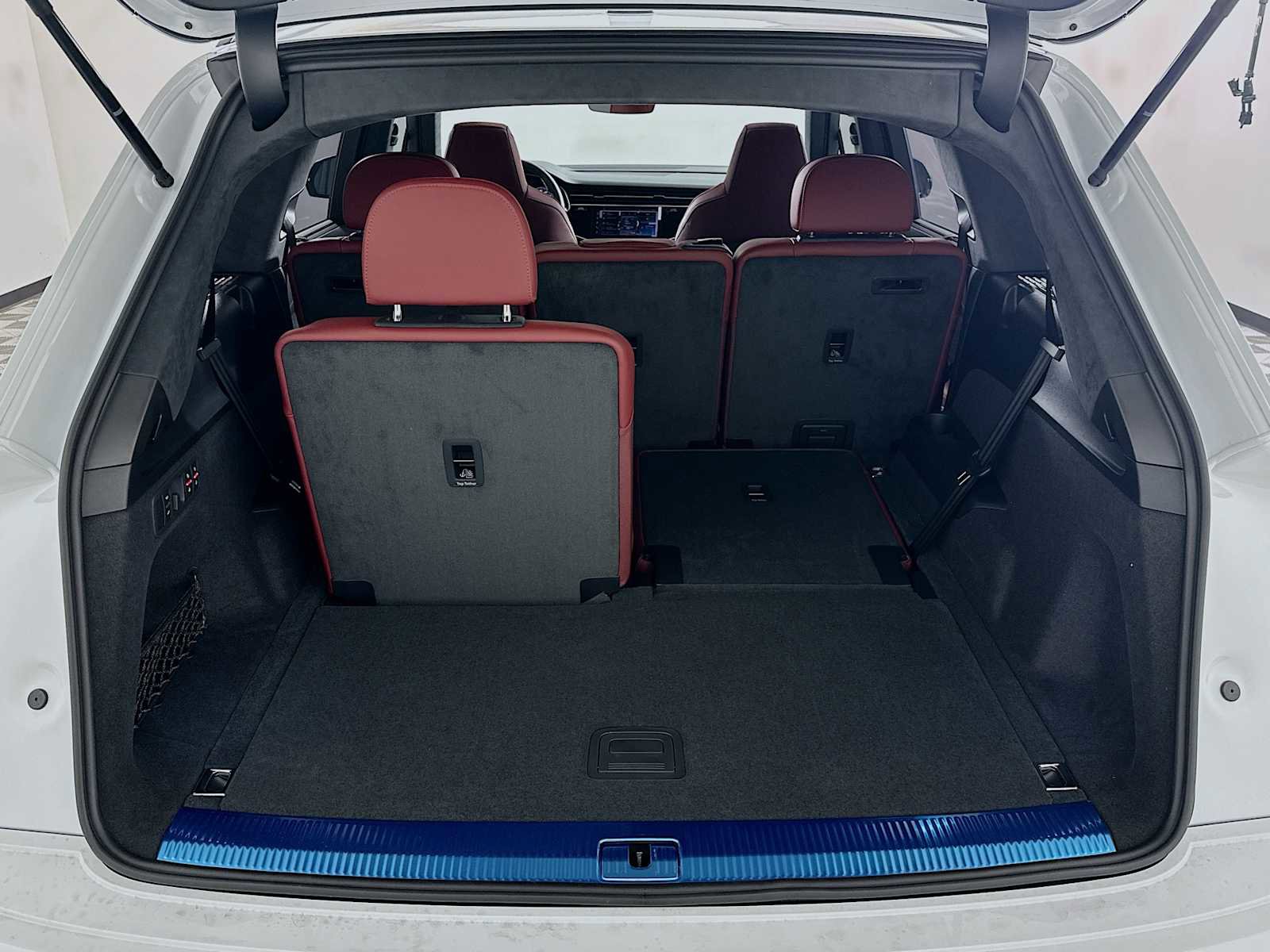 New 2026 Audi SQ7 Prestige image 25