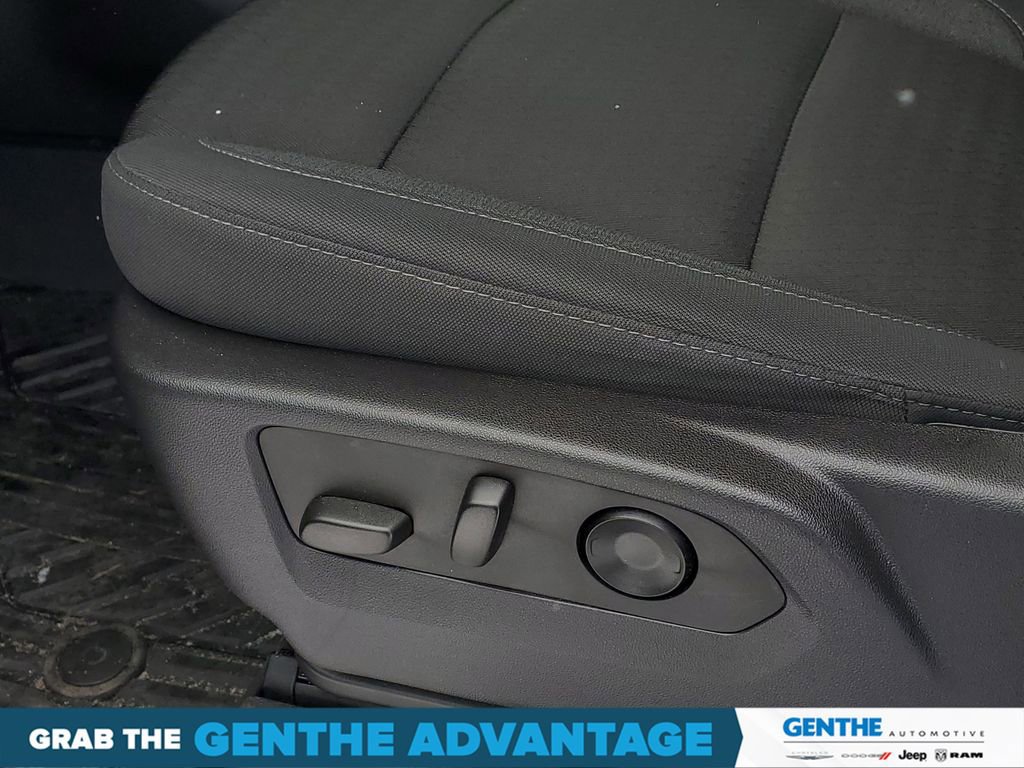 Used 2024 Chevrolet Silverado 1500 RST w/ Z71 Off-Road Package image 10