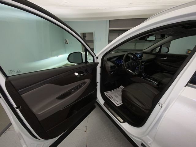 Used 2020 Hyundai Santa Fe Limited image 11