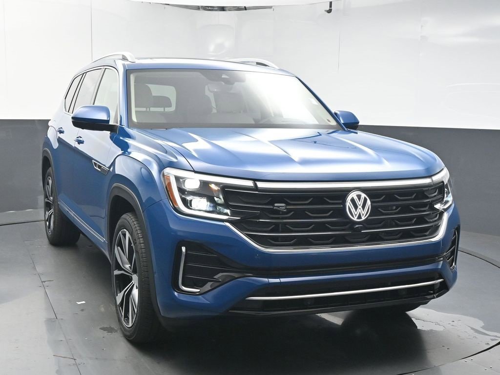 New 2026 Volkswagen Atlas SEL Premium R-Line image 2