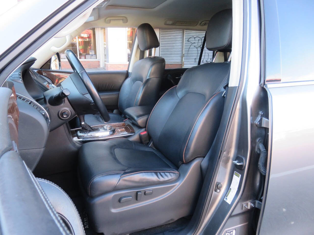 Used 2019 Nissan Armada SL w/ Premium Package image 10