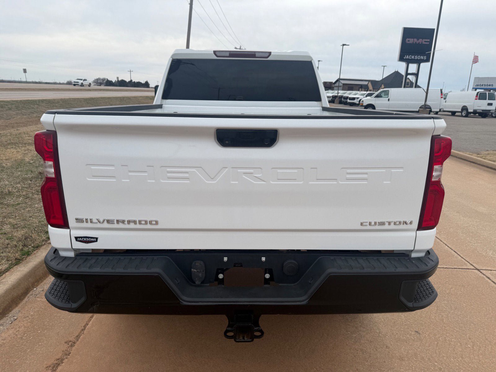 Used 2020 Chevrolet Silverado 2500 Custom w/ Custom Value Package AWD/4WD image 4