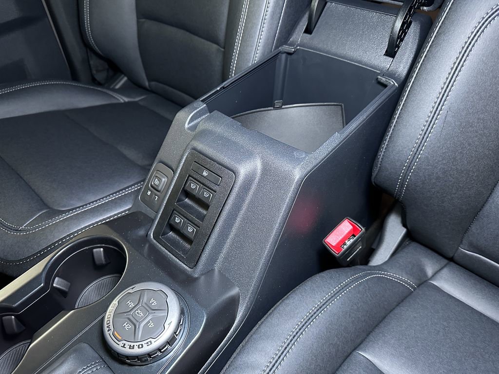 New 2025 Ford Bronco Badlands w/ Sasquatch Package image 30