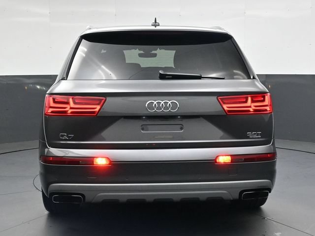 Used 2018 Audi Q7 3.0T Prestige AWD/4WD image 5