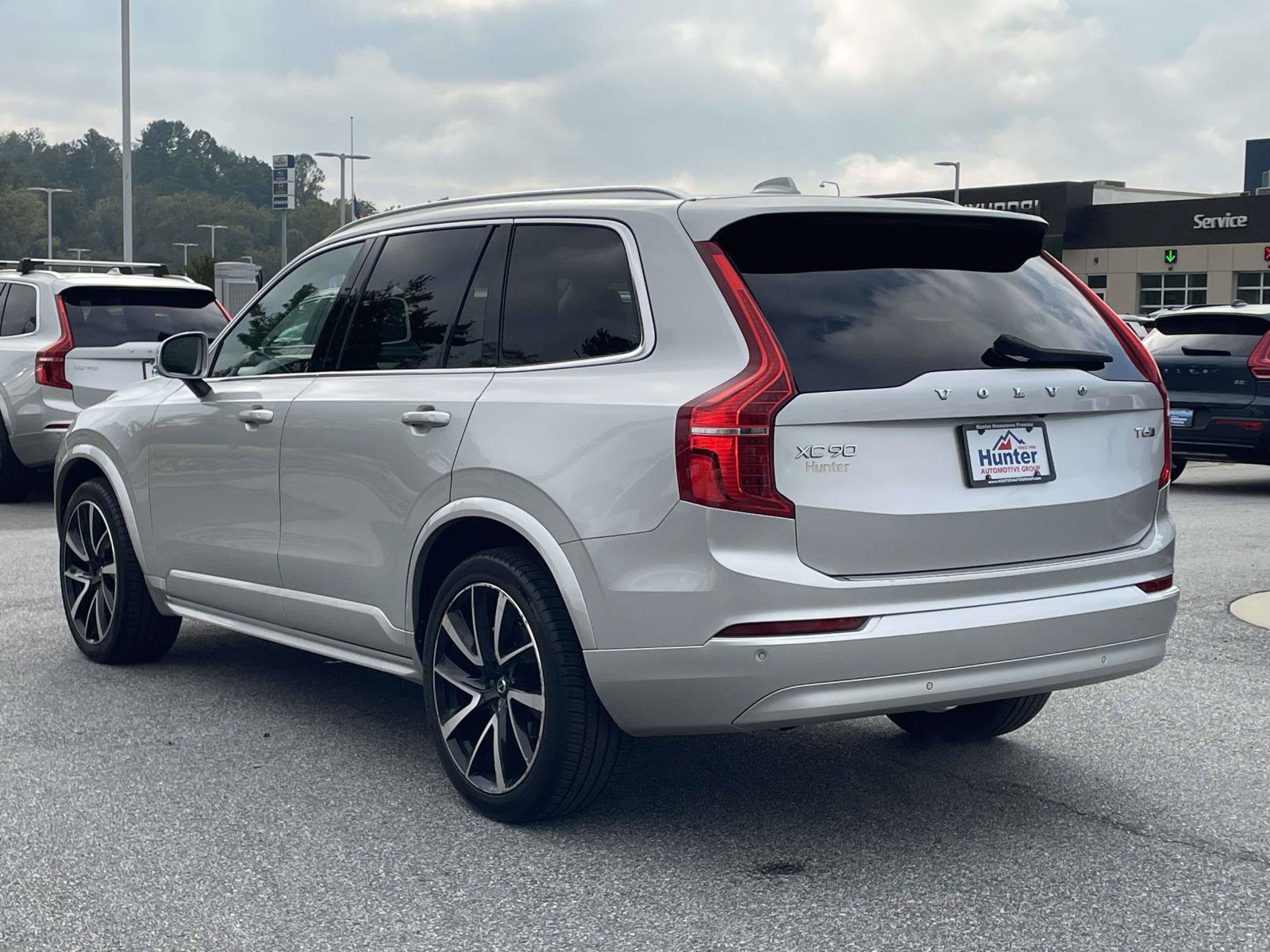 Used 2022 Volvo XC90 T6 Momentum w/ Advanced Package AWD/4WD image 26