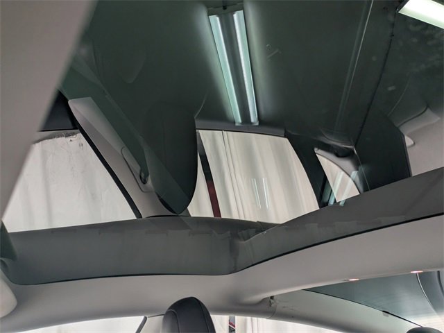 Used 2023 Tesla Model 3 Standard Range image 23