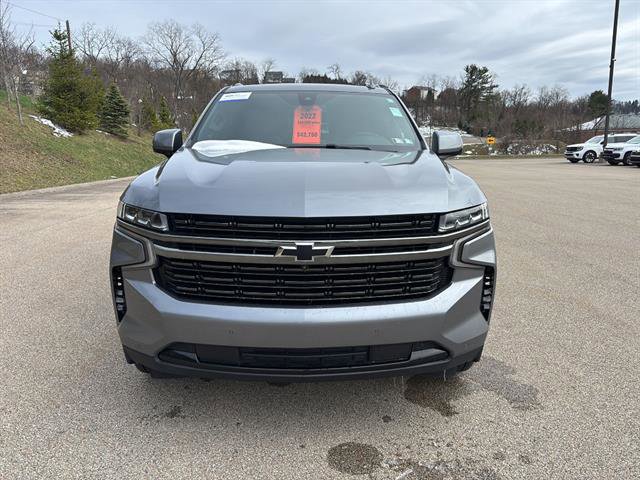 Used 2022 Chevrolet Suburban RST w/ Luxury Package image 7