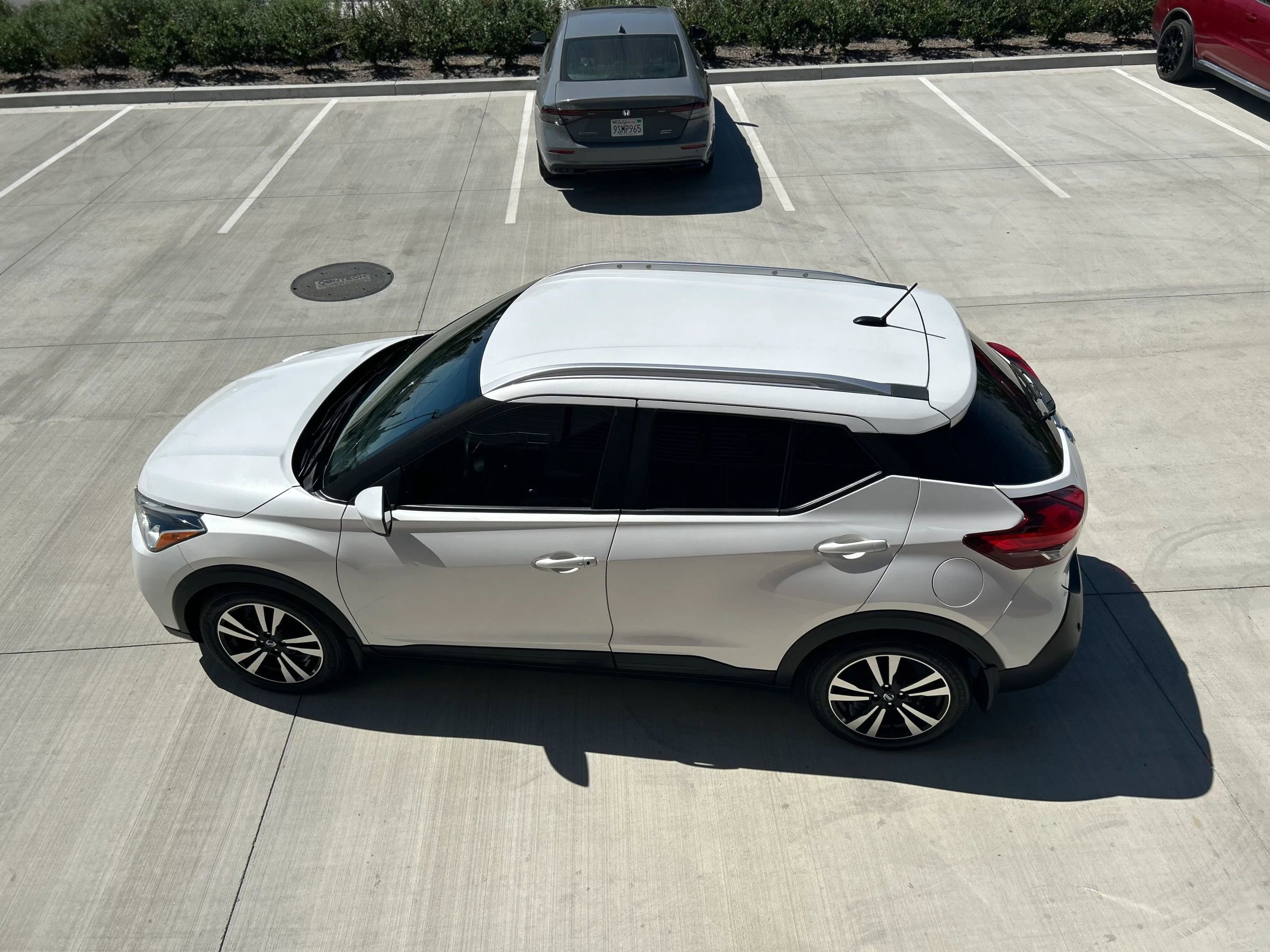 Used 2020 Nissan Kicks SV FWD image 8