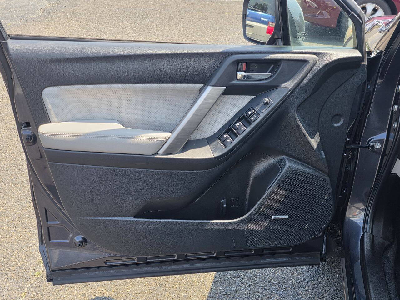 Used 2014 Subaru Forester 2.5i Touring w/ Popular Package #1 image 9