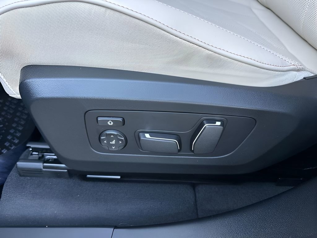 New 2026 BMW X3 xDrive30 w/ Convenience Package image 16