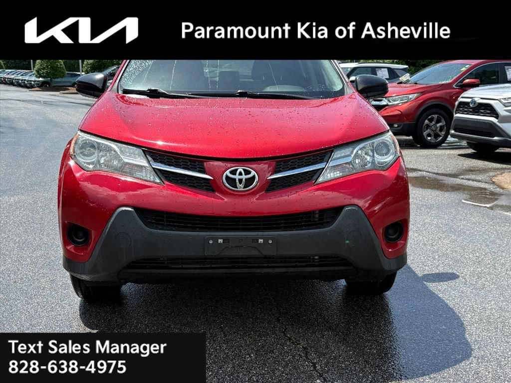 Used 2014 Toyota RAV4 LE FWD image 2