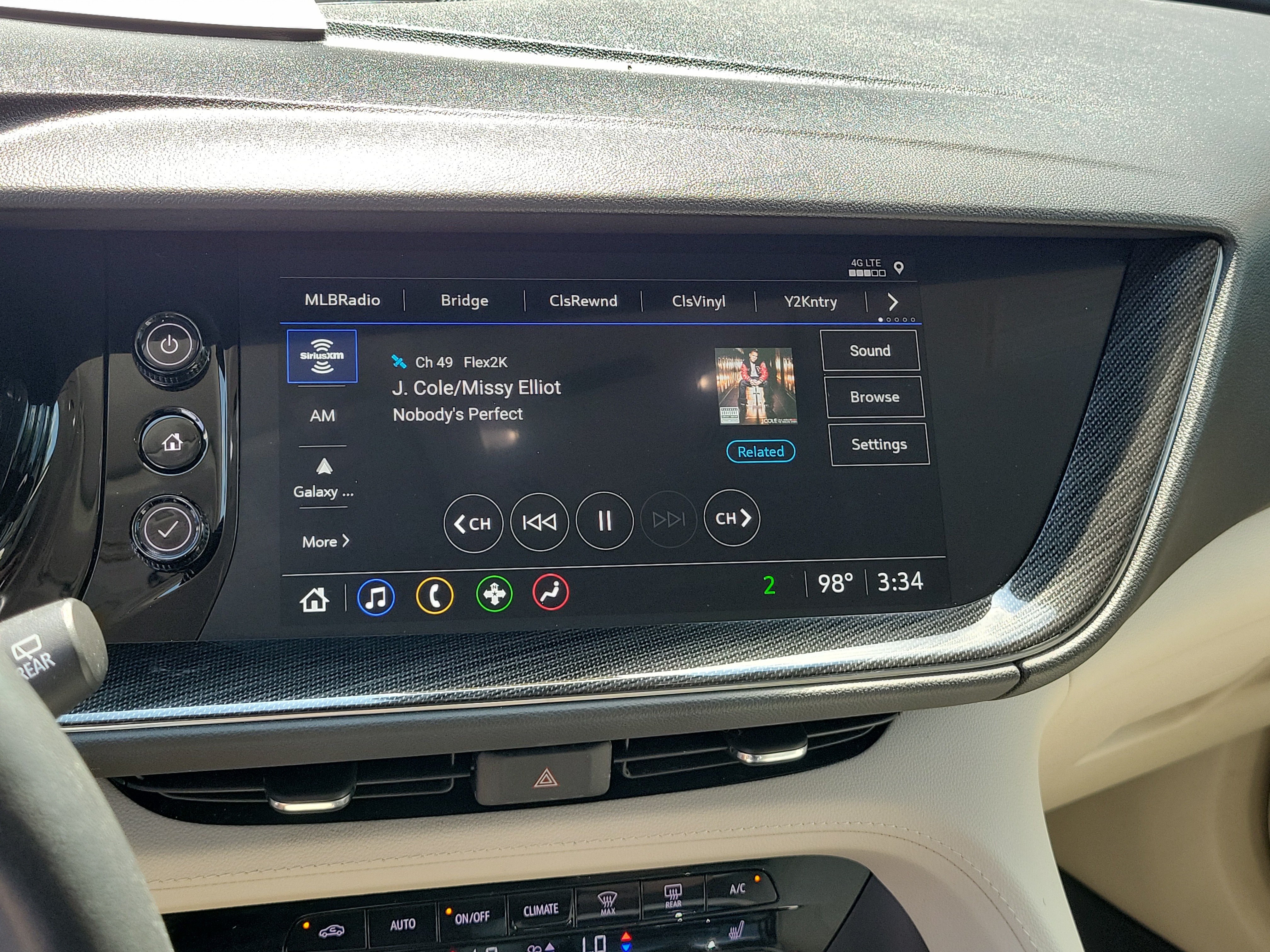 Used 2023 Buick Envision Preferred FWD image 26