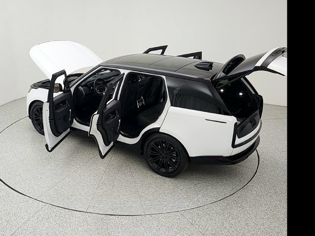 New 2026 Land Rover Range Rover SE AWD/4WD image 40