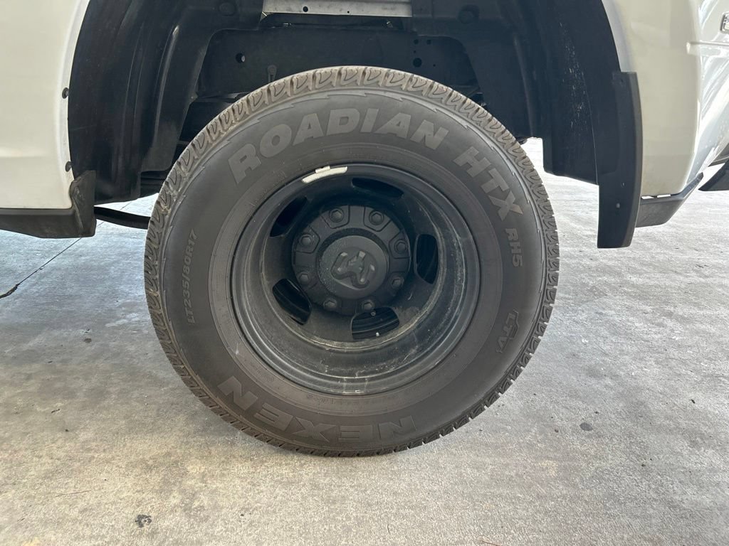 Used 2025 RAM 3500 Tradesman AWD/4WD image 18