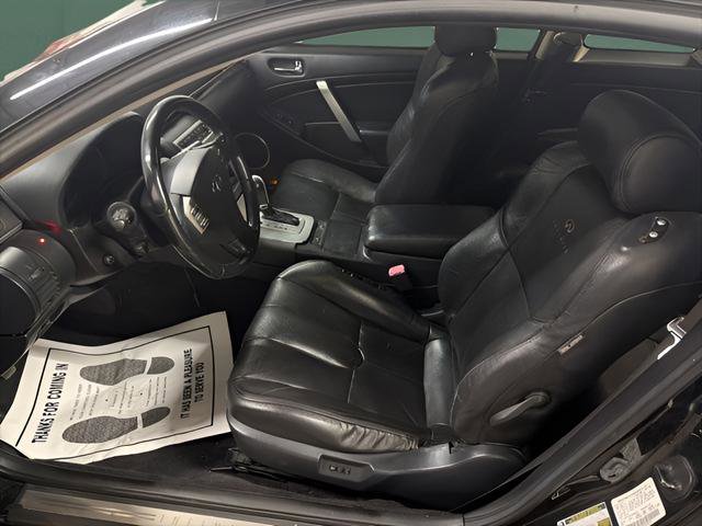 Used 2007 INFINITI G35 Coupe w/ Premium Pkg RWD image 11