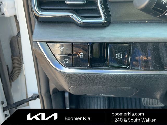 Used 2024 Kia Sportage X-Line w/ X-Line Premium Package image 19